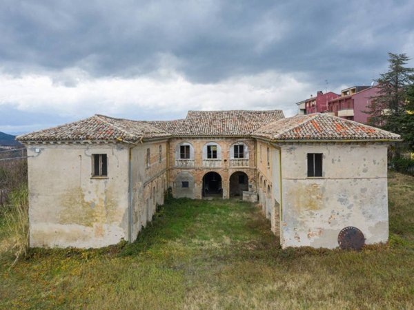 casa indipendente in vendita a Pesaro in zona Monteciccardo