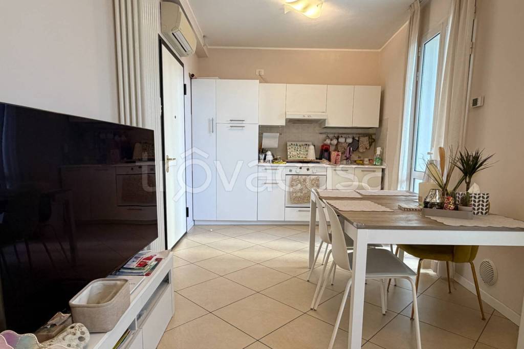 appartamento in vendita a Pesaro in zona Mare