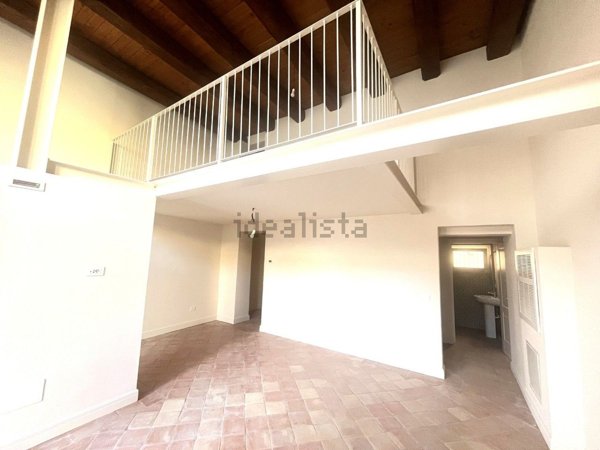 appartamento in vendita a Pesaro in zona Centro Città