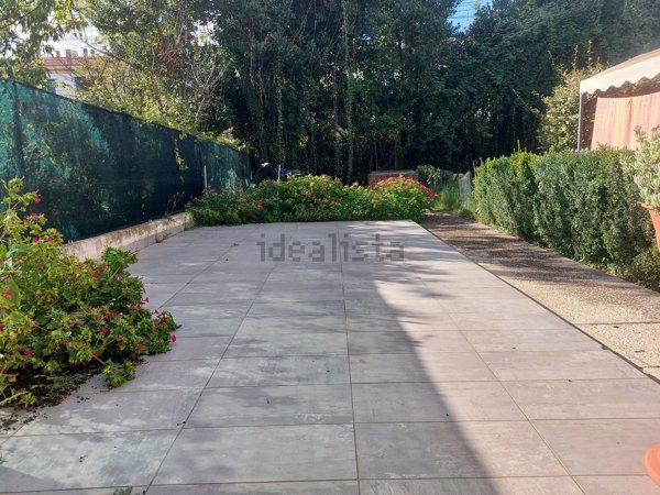 appartamento in vendita a Pesaro in zona Centro Città