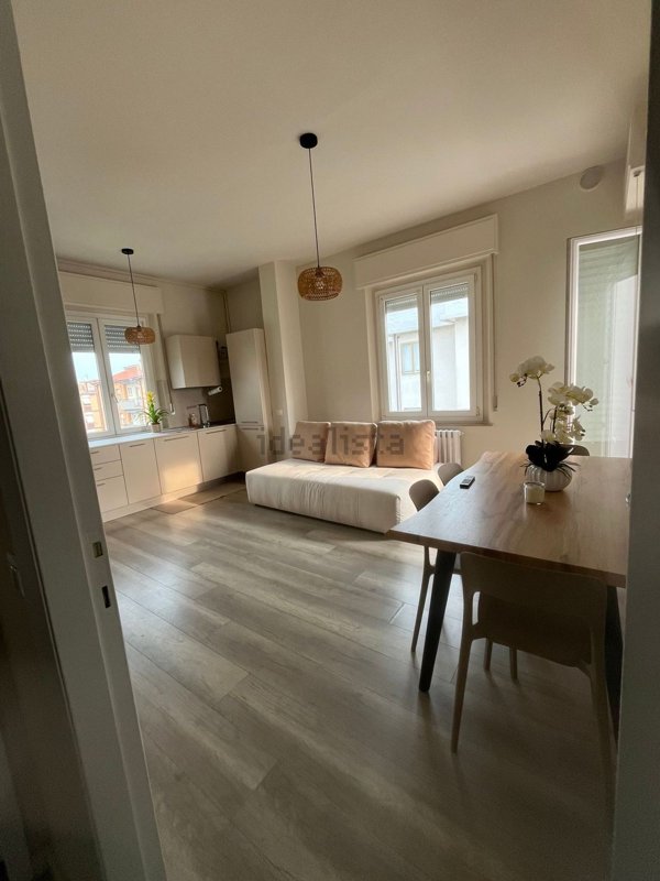 appartamento in vendita a Pesaro in zona Mare