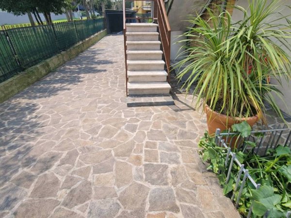 appartamento in vendita a Pesaro in zona Soria