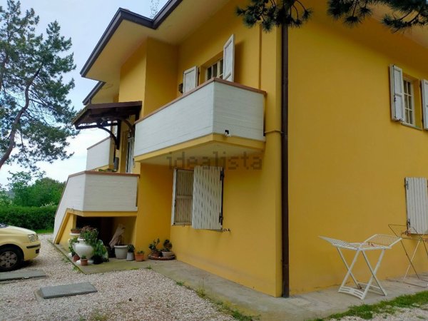 appartamento in vendita a Pesaro in zona Cattabrighe