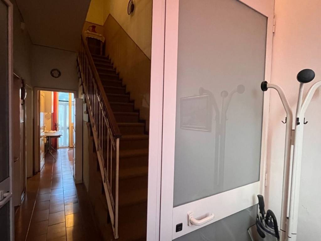 casa indipendente in vendita a Pesaro in zona Porto