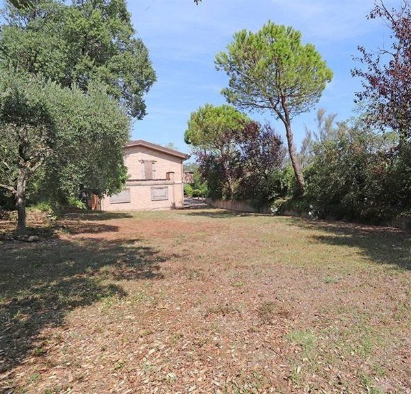 casa indipendente in vendita a Pesaro in zona San Bartolo