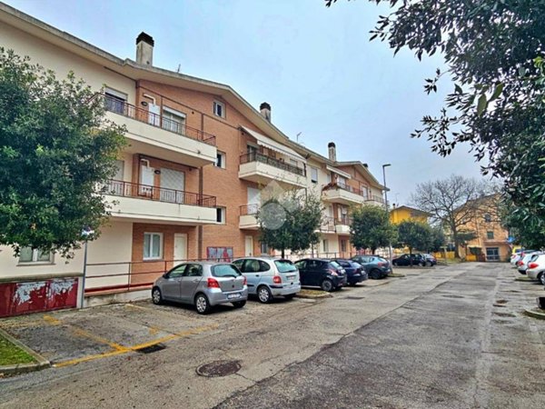 appartamento in vendita a Pesaro in zona Tre Ponti
