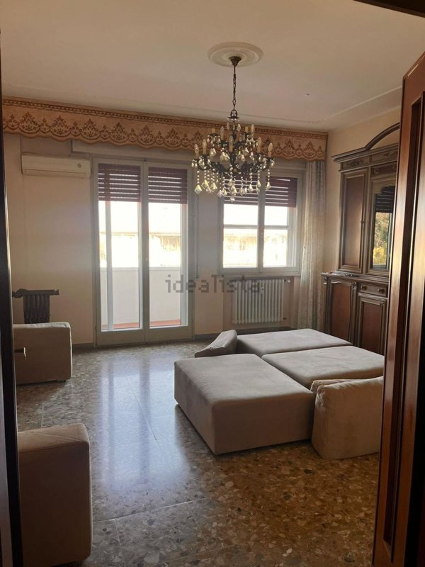 appartamento in vendita a Pesaro in zona Mare