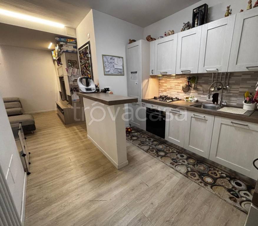 casa indipendente in vendita a Pesaro in zona San Bartolo