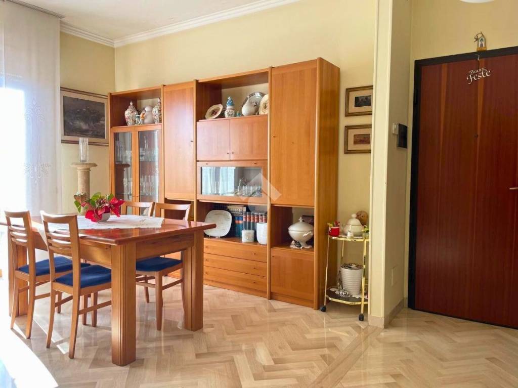 appartamento in vendita a Pesaro in zona Villa Fastiggi