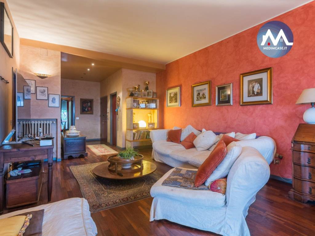 appartamento in vendita a Pesaro in zona Montegranaro