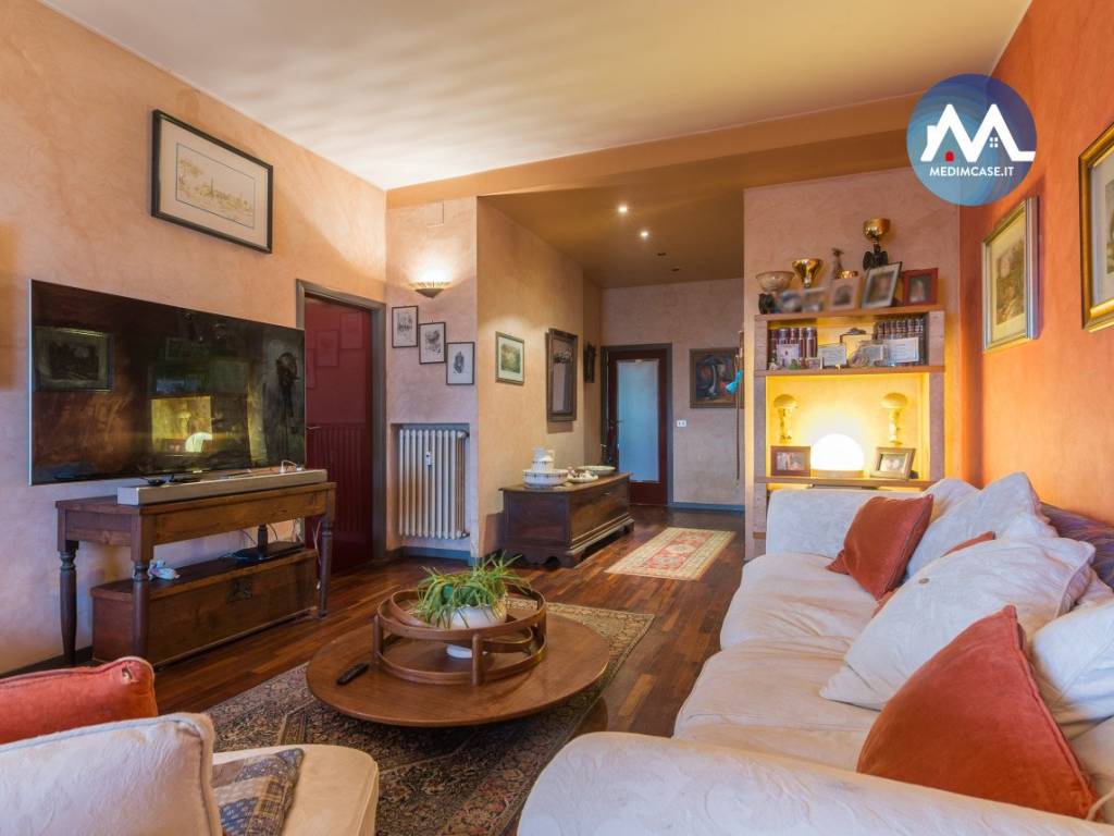 appartamento in vendita a Pesaro in zona Montegranaro