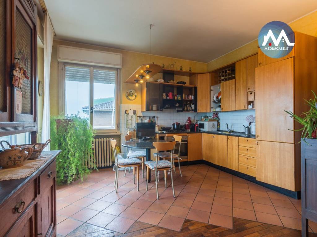 appartamento in vendita a Pesaro in zona Montegranaro