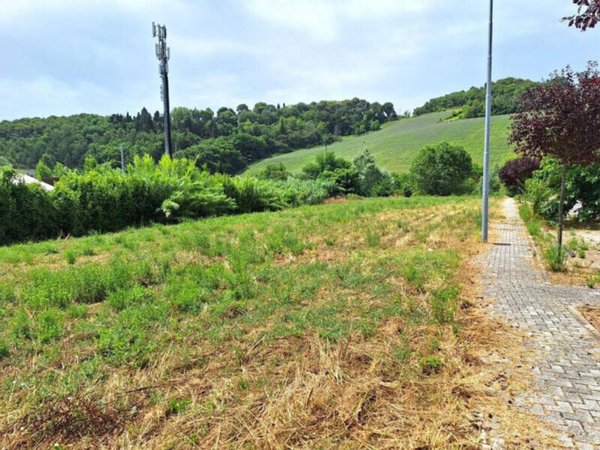 terreno agricolo in vendita a Pesaro