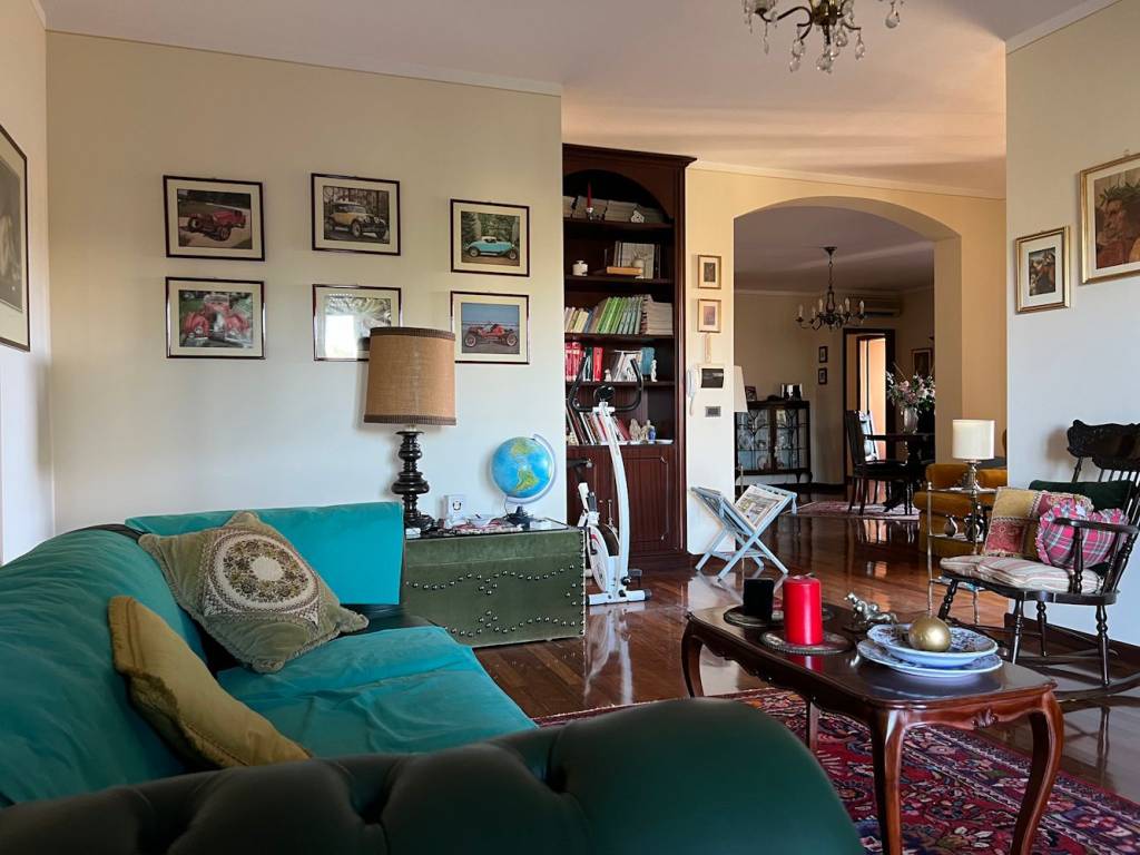 appartamento in vendita a Pesaro in zona Santa Veneranda