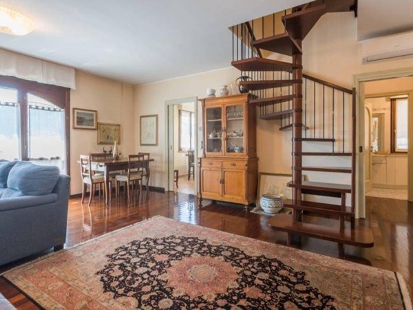 appartamento in vendita a Pesaro in zona Centro Città