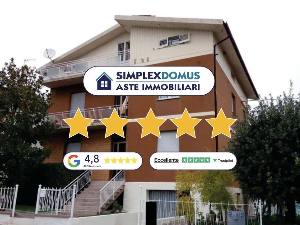 casa indipendente in vendita a Pesaro in zona Case Bruciate