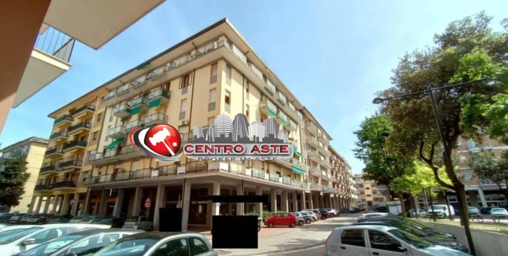 appartamento in vendita a Pesaro in zona Montegranaro