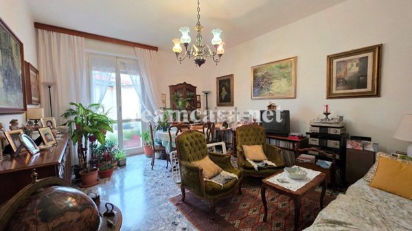 appartamento in vendita a Pesaro in zona Centro Città