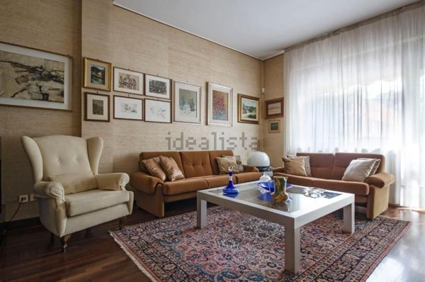 appartamento in vendita a Pesaro in zona Mare