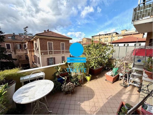 appartamento in vendita a Pesaro in zona Centro Città