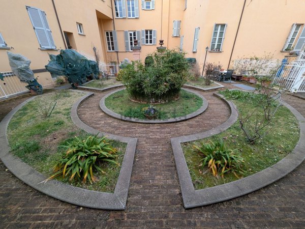 appartamento in vendita a Pesaro in zona Centro Città