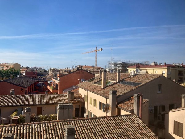 appartamento in vendita a Pesaro in zona Mare