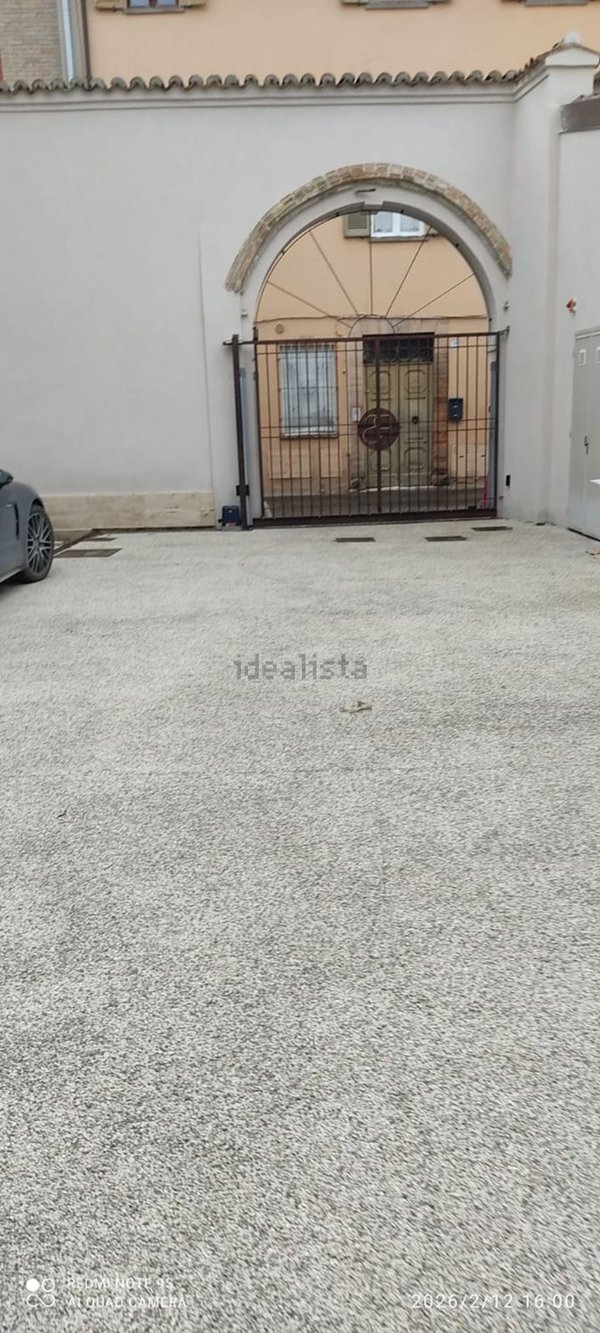 appartamento in vendita a Pesaro in zona Centro Città