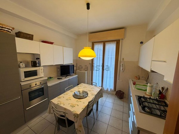 appartamento in vendita a Pesaro in zona Montegranaro