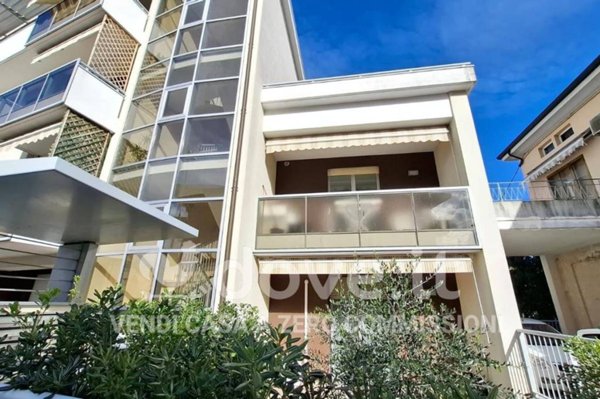 appartamento in vendita a Pesaro in zona Santa Veneranda