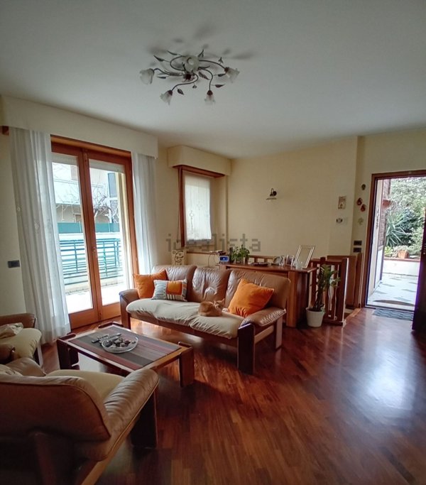 appartamento in vendita a Pesaro in zona Pantano