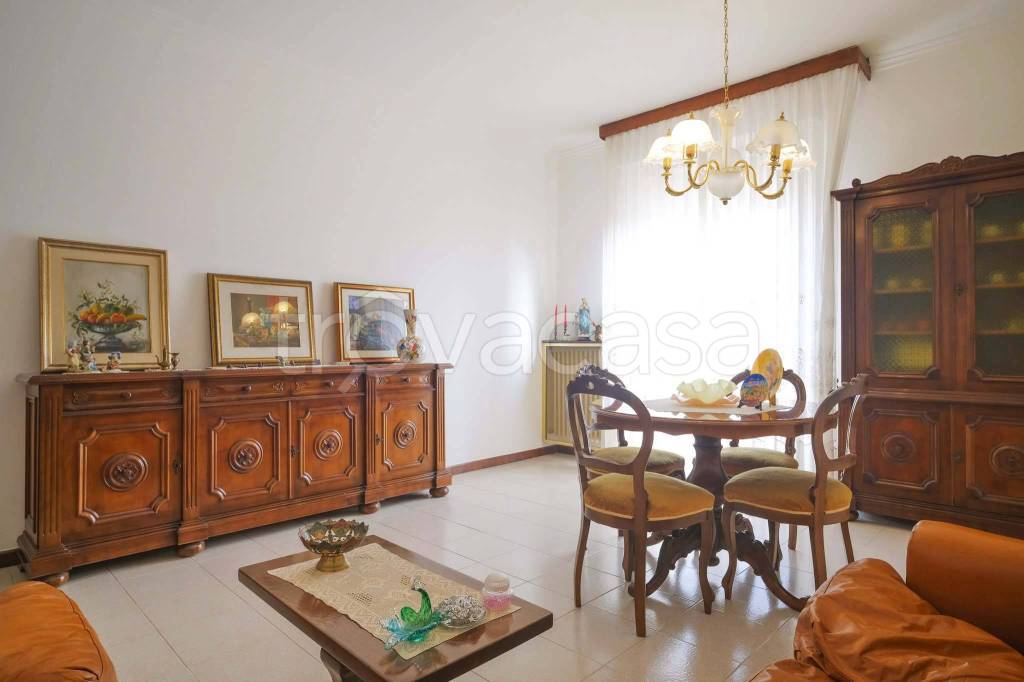 appartamento in vendita a Pesaro in zona Centro Città