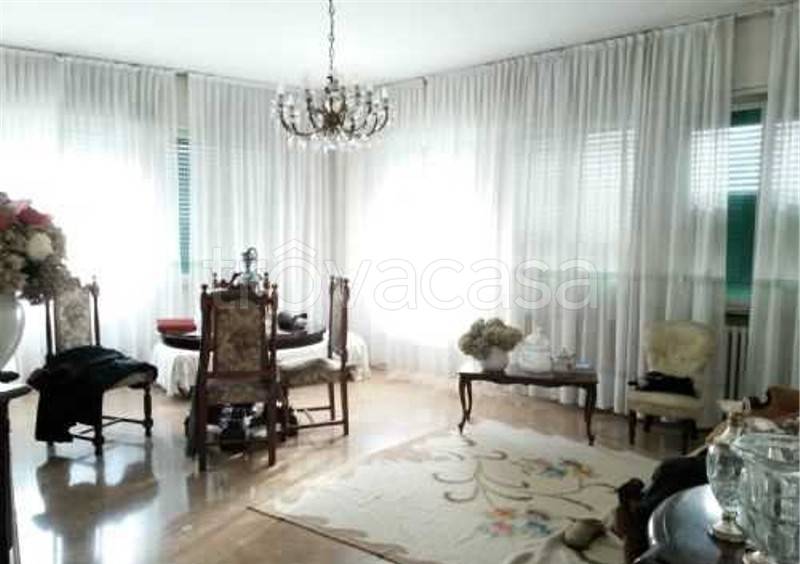 appartamento in vendita a Pesaro in zona Novilara