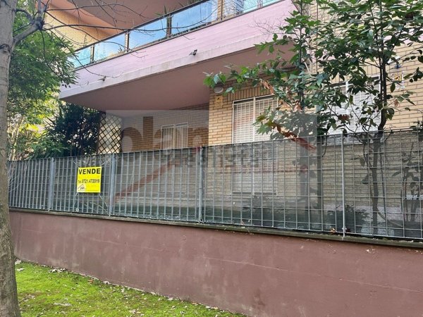 appartamento in vendita a Pesaro in zona Centro Città