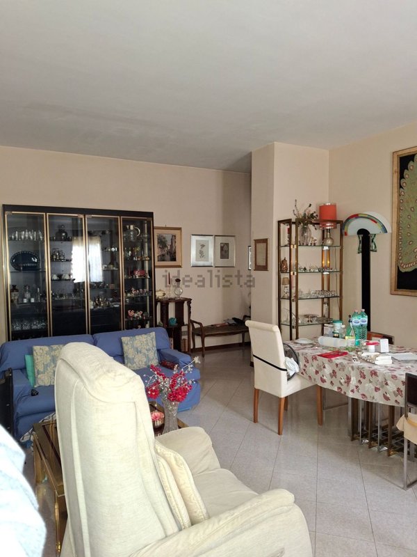 appartamento in vendita a Pesaro in zona Centro Città