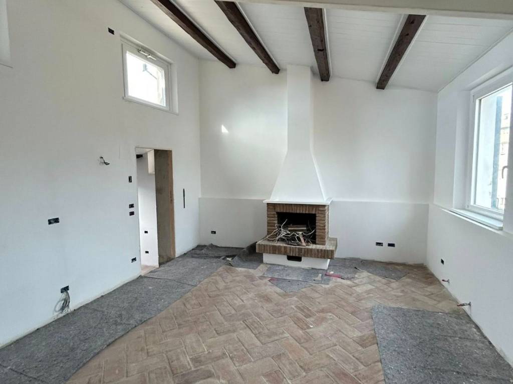 appartamento in vendita a Pesaro in zona Centro Città