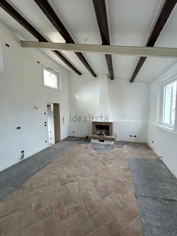 appartamento in vendita a Pesaro in zona Centro Città