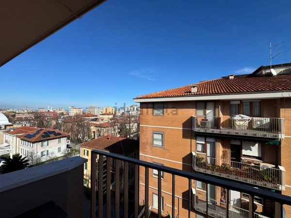 appartamento in vendita a Pesaro in zona Mare