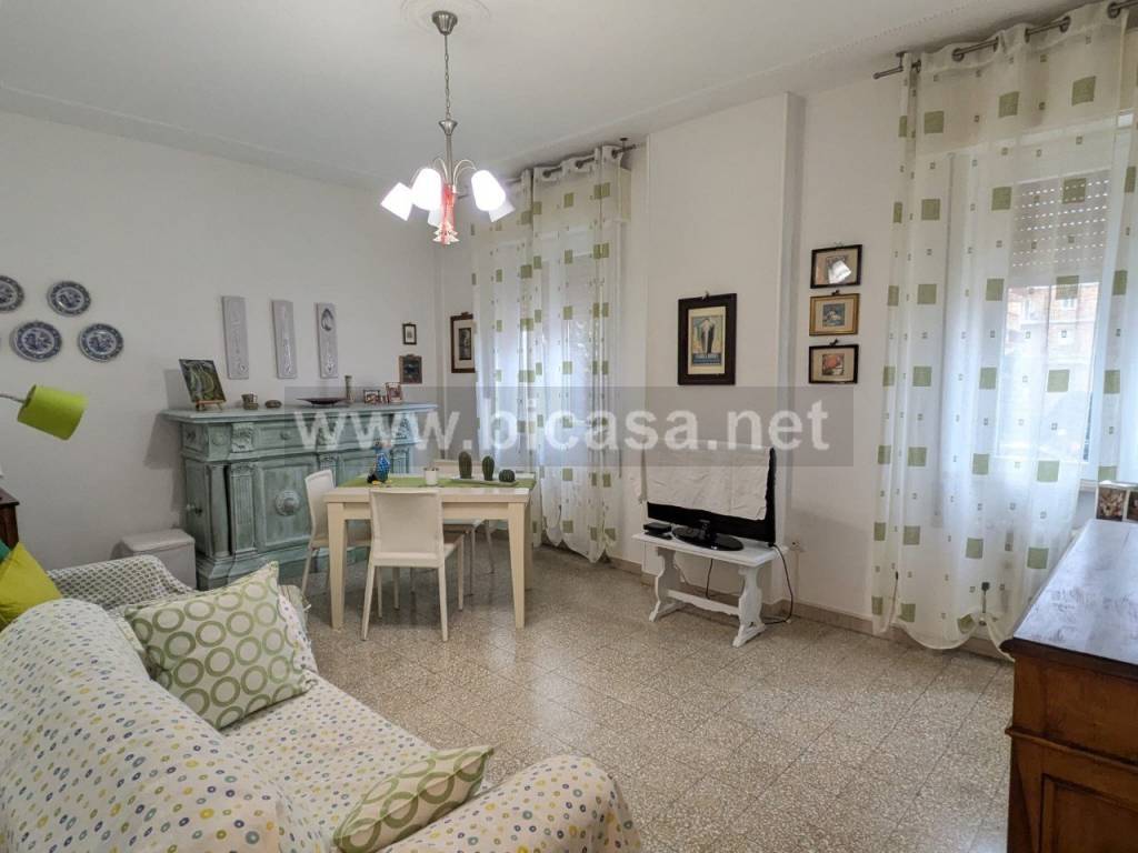 appartamento in vendita a Pesaro in zona Loreto