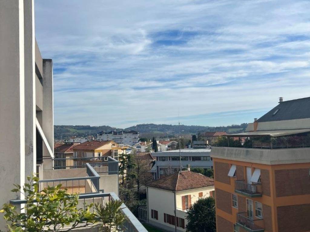 appartamento in vendita a Pesaro in zona Pantano