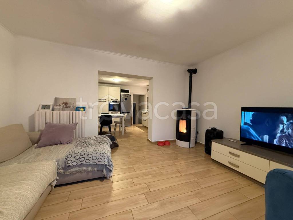 casa indipendente in vendita a Pesaro in zona Santa Veneranda