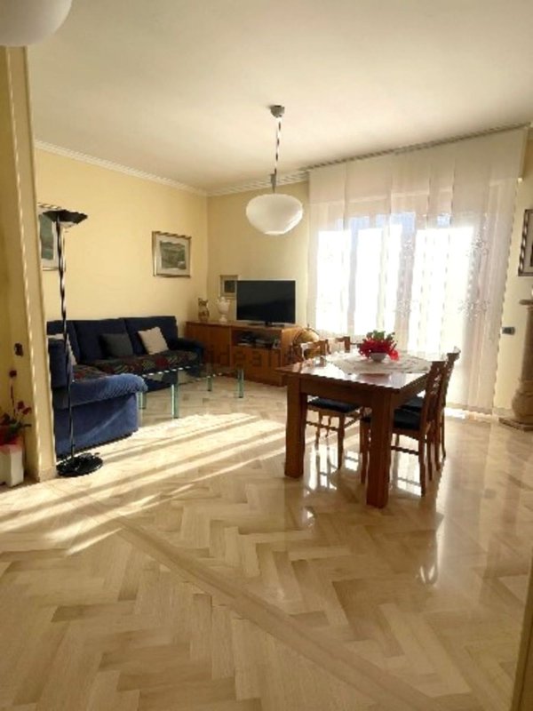 appartamento in vendita a Pesaro in zona Villa Fastiggi