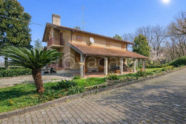 casa indipendente in vendita a Pesaro in zona Villa Fastiggi