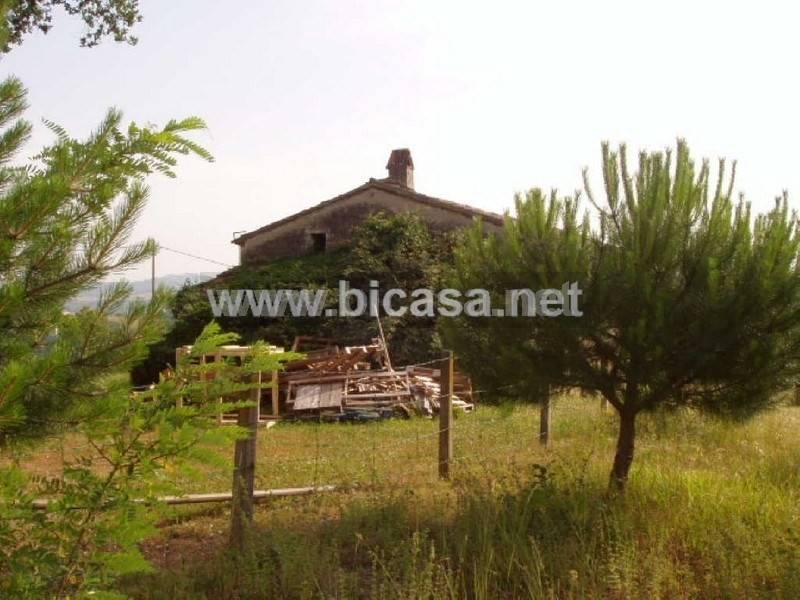 casa indipendente in vendita a Pesaro in zona Novilara