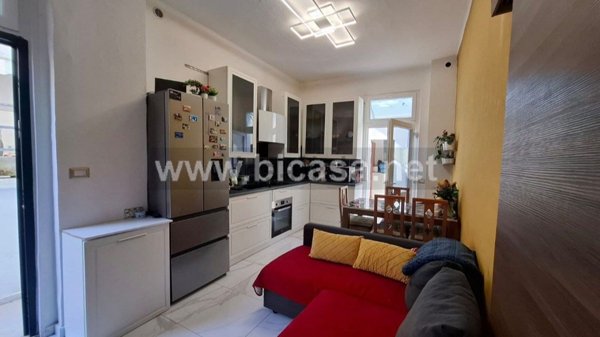 appartamento in vendita a Pesaro in zona Fabbrecce