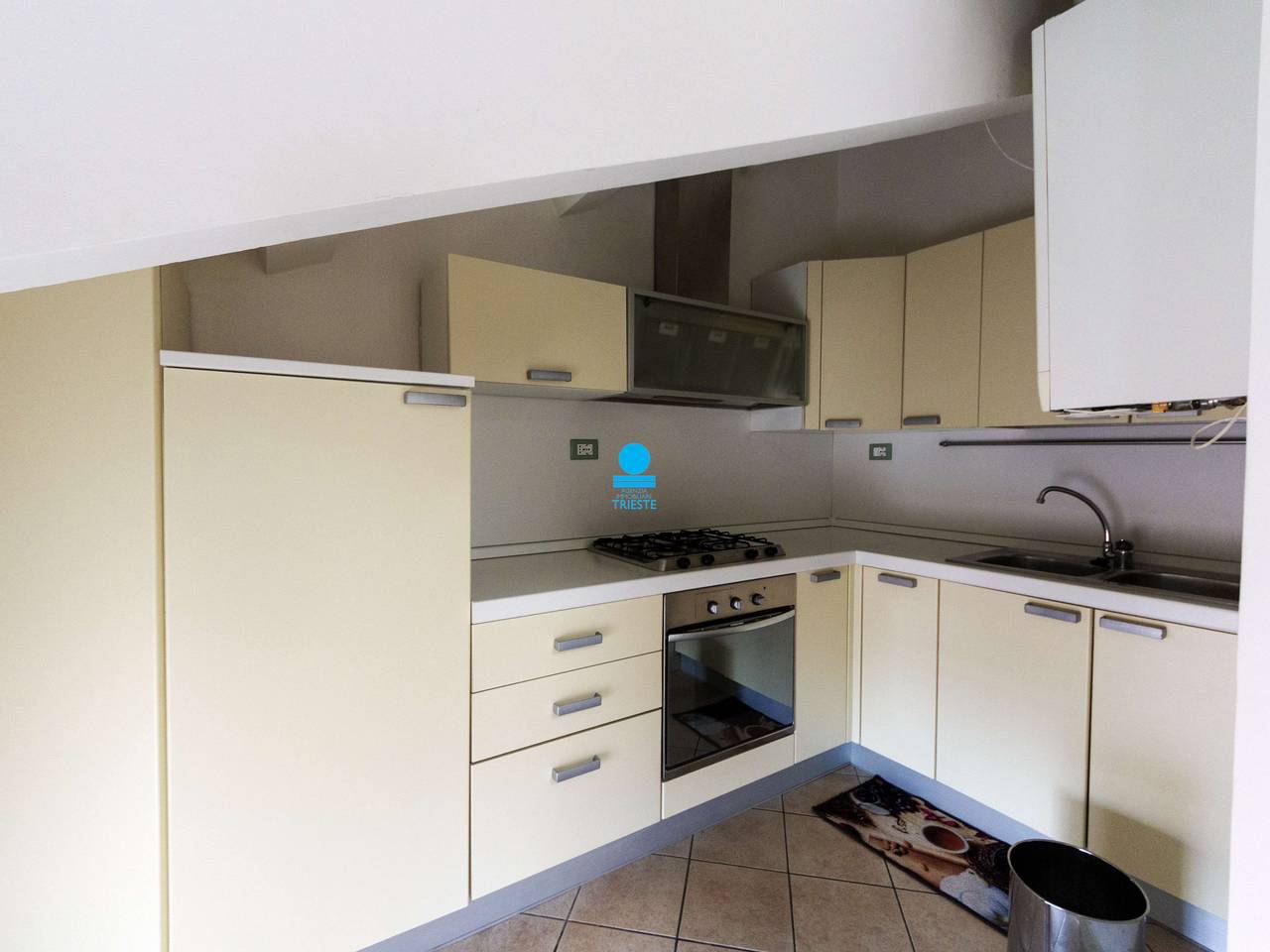 appartamento in vendita a Pesaro in zona Mare