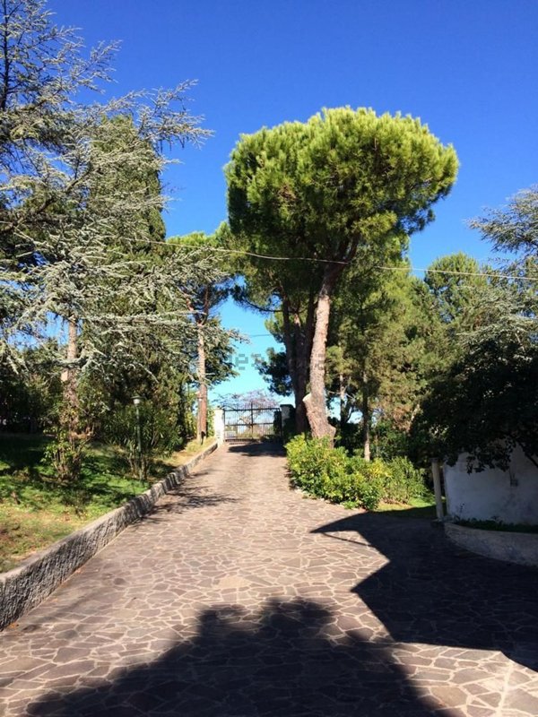 casa indipendente in vendita a Pesaro in zona Mare