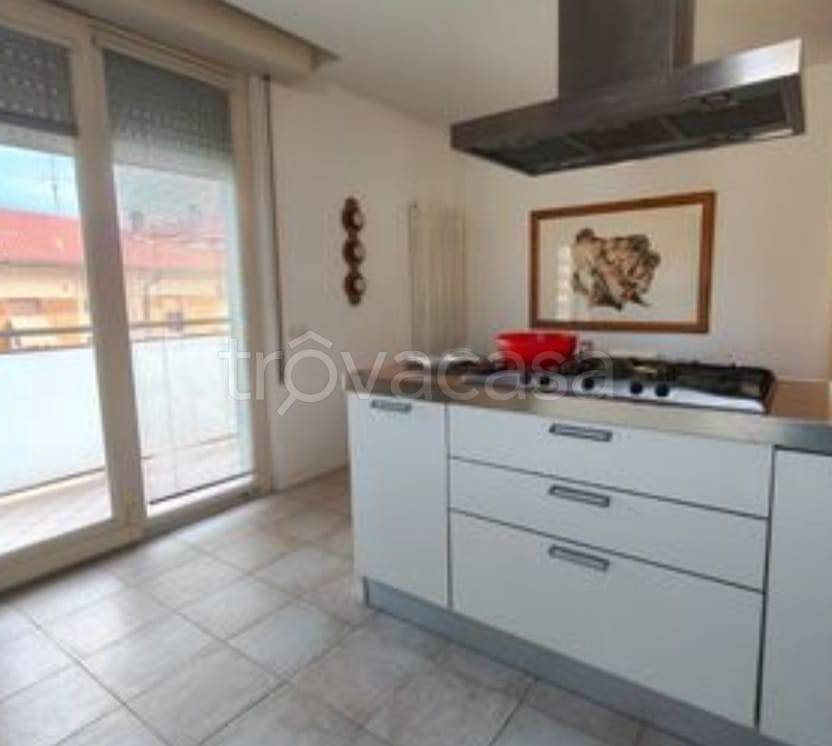 appartamento in vendita a Pesaro in zona Mare