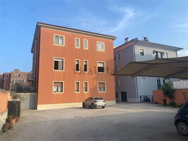 appartamento in vendita a Pesaro in zona Porto