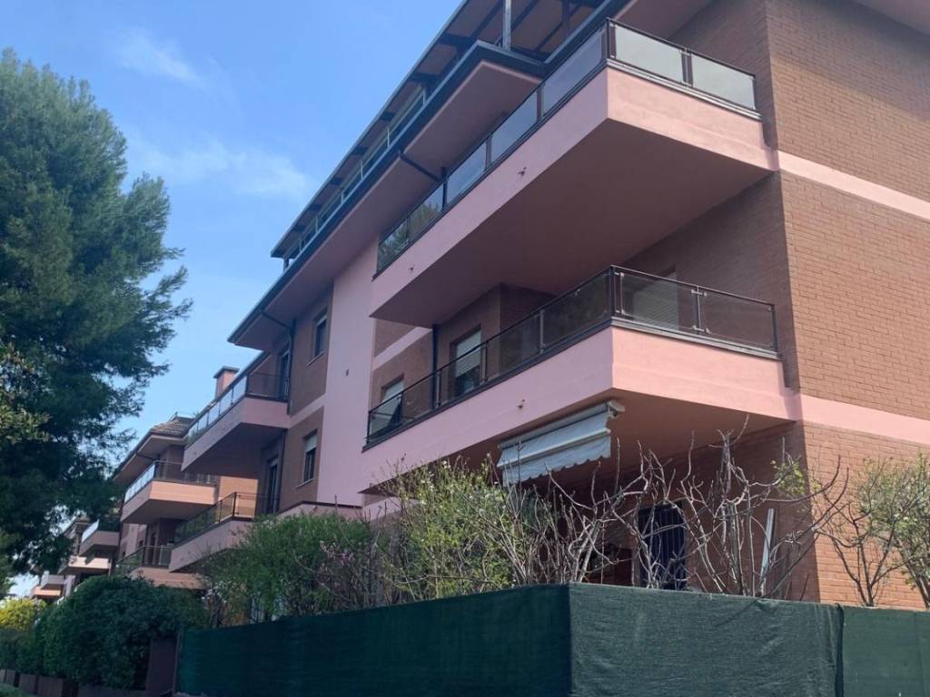 appartamento in vendita a Pesaro in zona Pantano