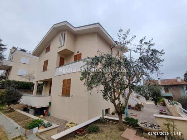 casa indipendente in vendita a Pesaro in zona Borgo Santa Maria